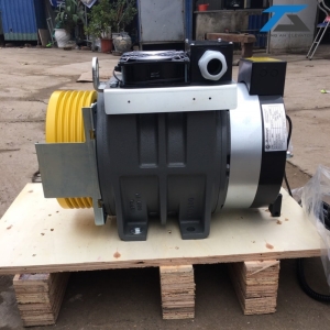 dong co thang may khong hop so