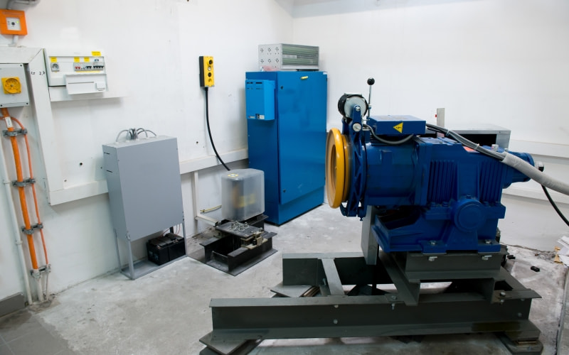 phụ kiện thang máy