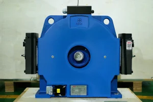 Động cơ và tủ điện thang máy: Hai bộ phận cốt lõi quyết định khả năng vận hành